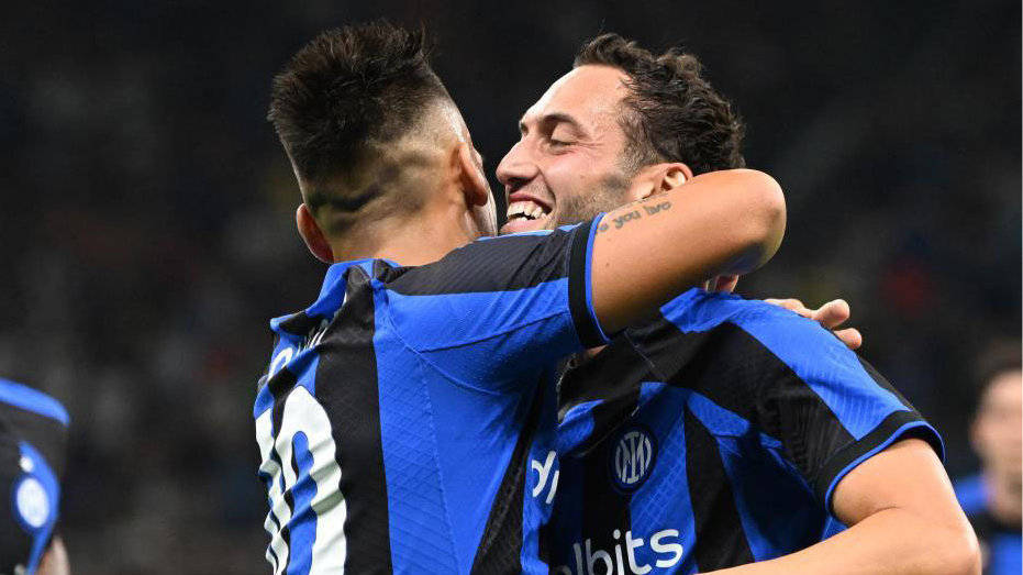 开云官网-那不勒斯围绕意甲刷新队史纪录转会期那不勒斯状态回暖，这操作让人直呼：风云突变马赛赛前手感冰凉