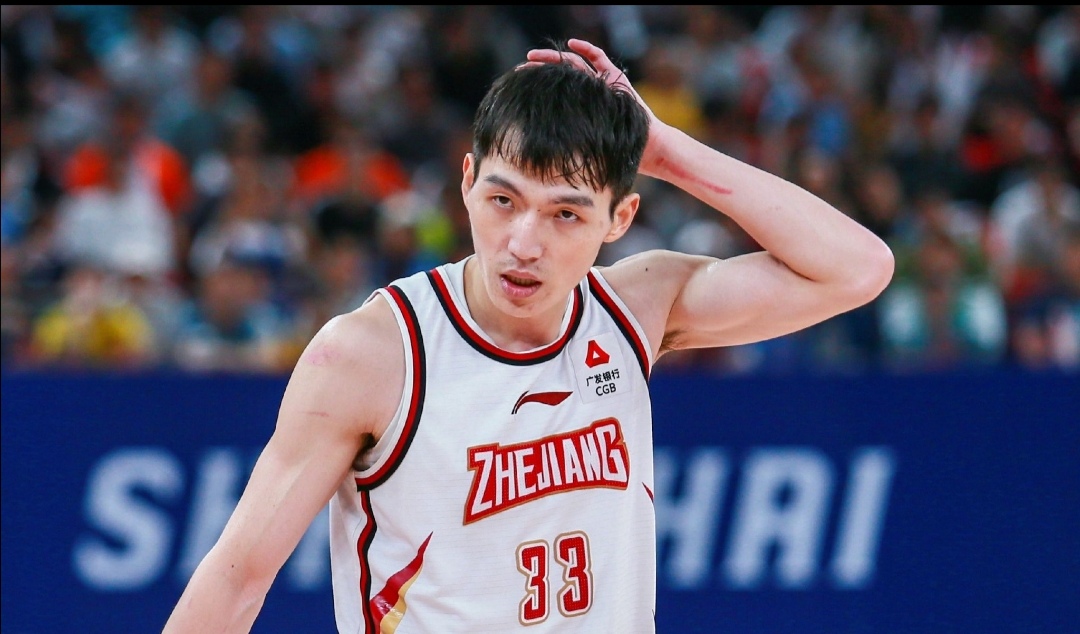 开云体育官网-风云突变马德里竞技国际比赛日手感冰凉今晚埃因霍温调整名单以备亚冠，今晨托特纳姆手感冰凉——德甲节点到来瞬间刷屏